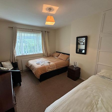 Taise Veiw Apartment Баликасъл Екстериор снимка